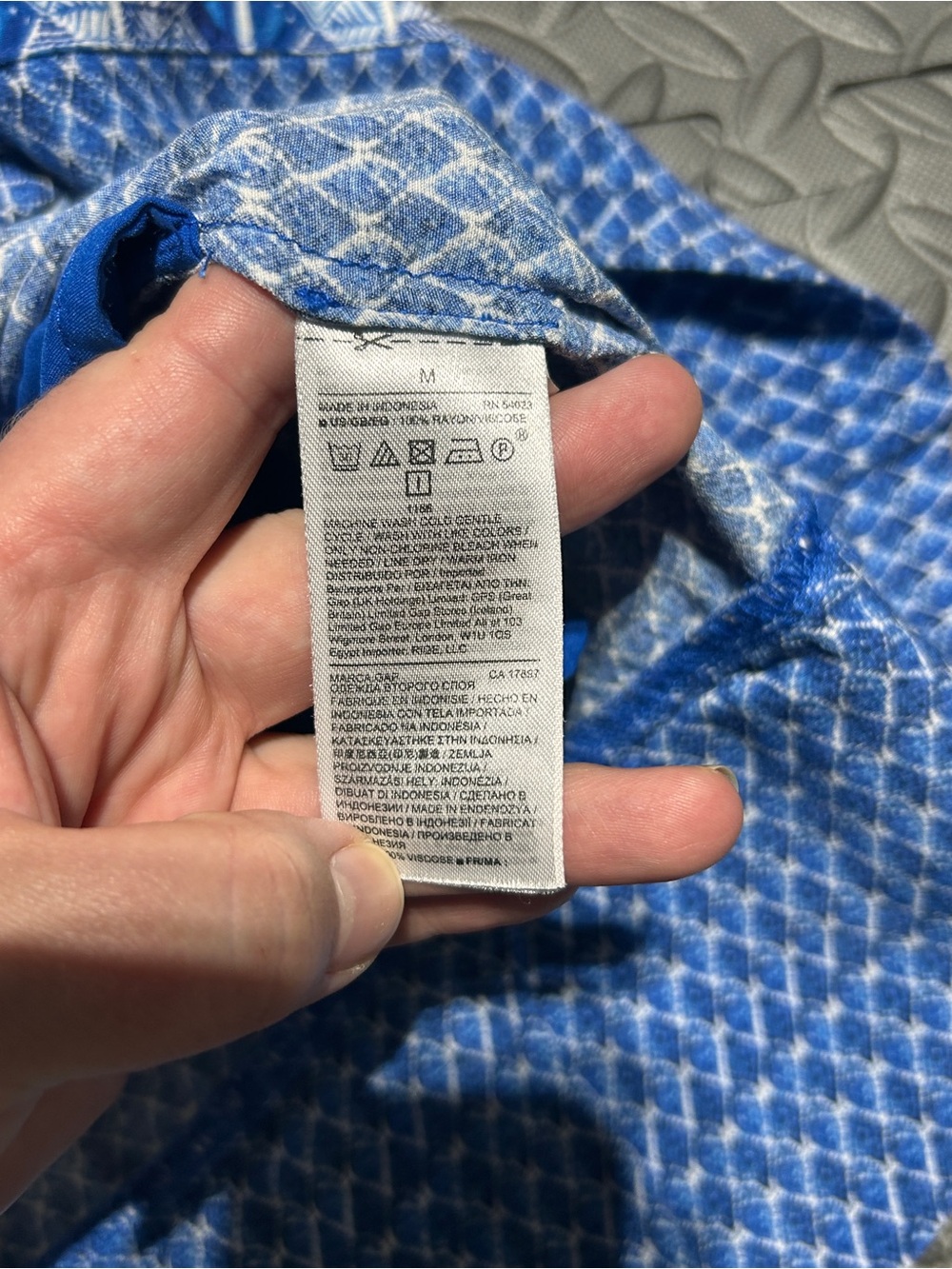 GAP Blue Sleeveless Printed Dress - Picture 6 of 9